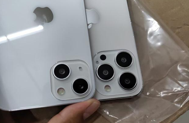 杜集苹果手机维修分享iPhone 13‌机模长什么样 
