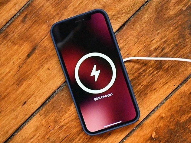 杜集苹果手机维修分享iPhone 12可以随便充电吗 